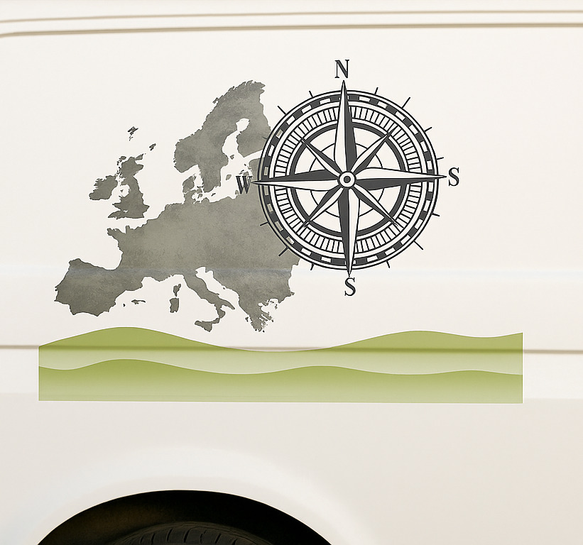 Wereldwijd landschap en kompas caravan sticker