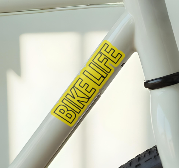 Fietsleven met gele achtergrond fiets sticker