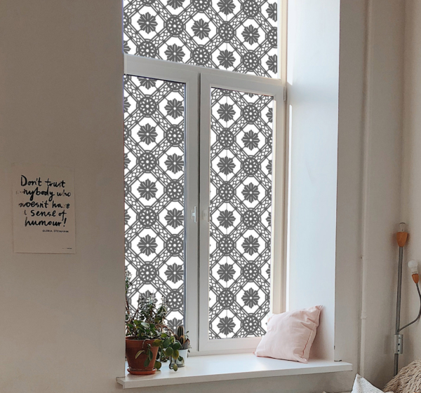 Raamsticker oud bloemenpatroon